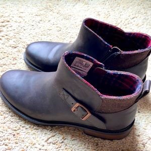 Merrell Legacy Chelsea Waterproof low boot